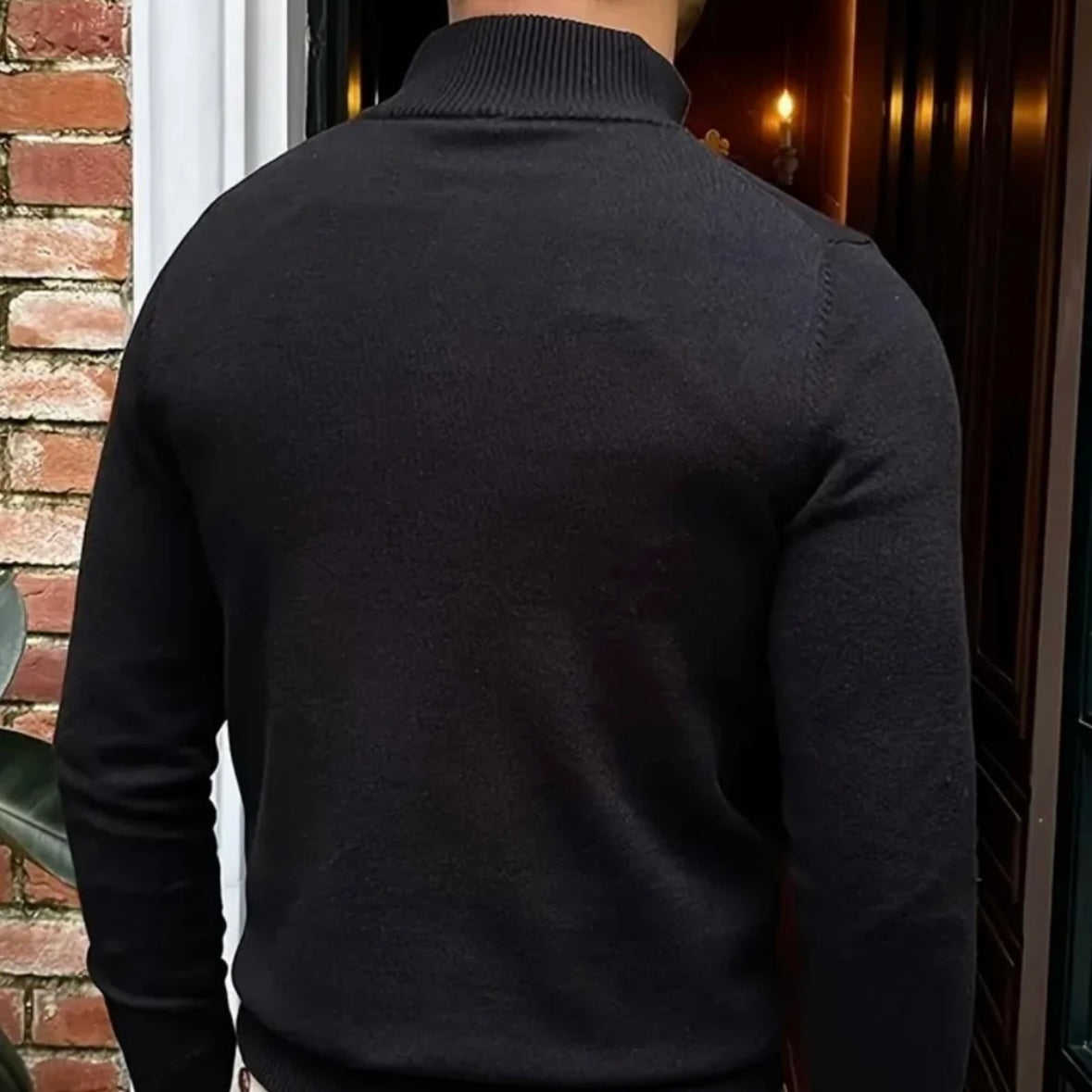 AUSTIN ZIPPED SWEATER
